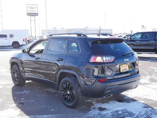 2022 Jeep Cherokee Latitude Lux