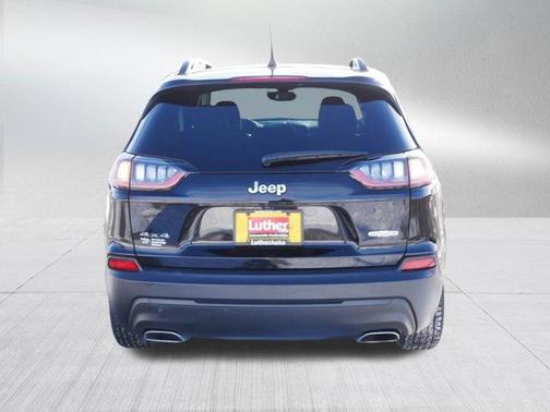 2022 Jeep Cherokee Latitude Lux