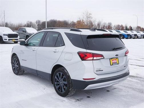 2022 Chevrolet Equinox RS