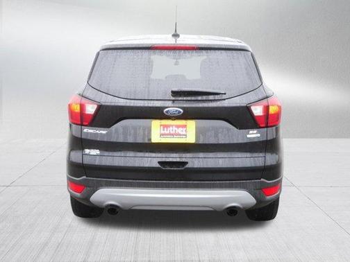 Agate Black Metallic 2019 Ford Escape SE
