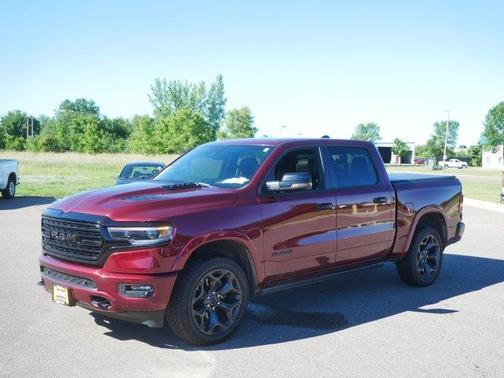 Delmonico Red Pearlcoat 2024 RAM 1500 Limited