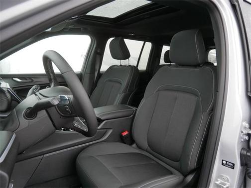 2025 Jeep Grand Cherokee Laredo X