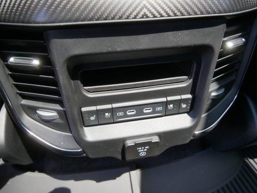 Molten Red Pearlcoat 2026 RAM 1500 RHO
