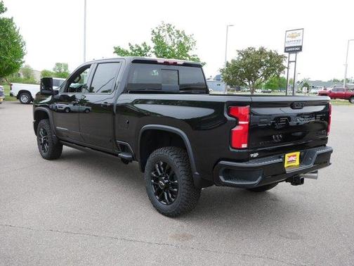 2025 Chevrolet Silverado 3500 High Country