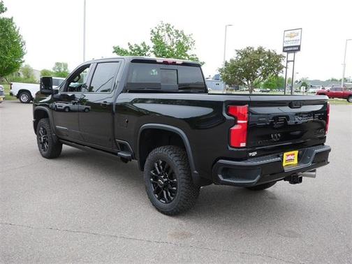2025 Chevrolet Silverado 3500 High Country
