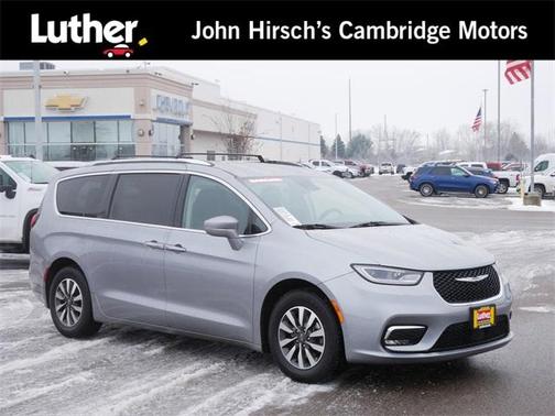 2021 Chrysler Pacifica Touring-L