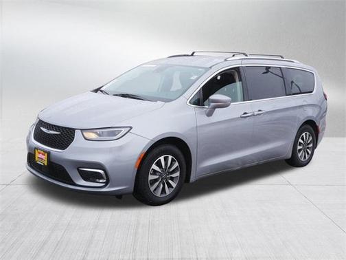 2021 Chrysler Pacifica Touring-L