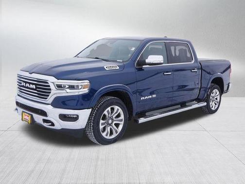Patriot Blue Pearlcoat 2022 RAM 1500 Longhorn