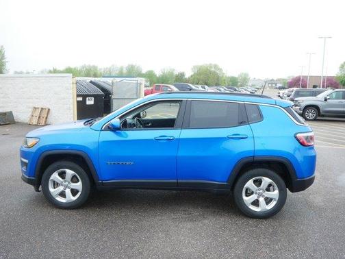Laser Blue 2018 Jeep Compass Latitude