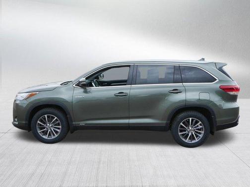 2019 Toyota Highlander Hybrid XLE