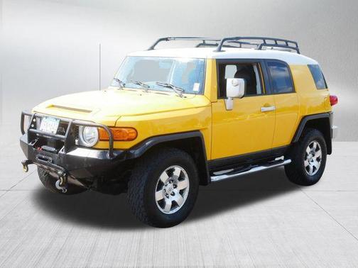 Yellow 2007 Toyota FJ Cruiser