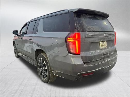 2022 Chevrolet Suburban RST