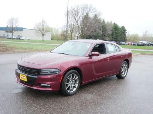 Octane Red Pearlcoat 2017 Dodge Charger SXT