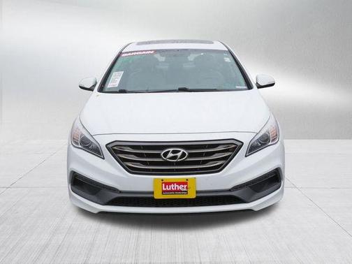 Quartz White Pearl 2017 Hyundai SONATA Limited