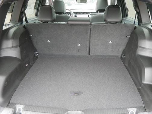 Sting Gray Clearcoat 2026 Jeep Cherokee LAREDO/LIMITED