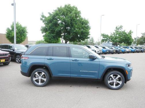 Steel Blue 2026 Jeep Grand Cherokee Limited