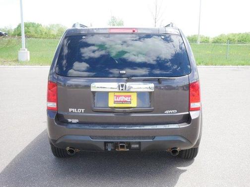 Gray 2012 Honda Pilot EX