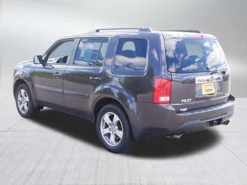 Gray 2012 Honda Pilot EX