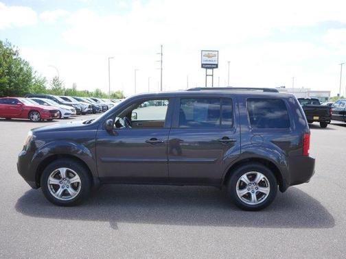 Gray 2012 Honda Pilot EX
