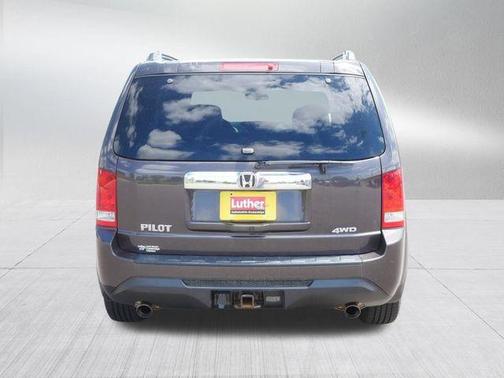 Gray 2012 Honda Pilot EX