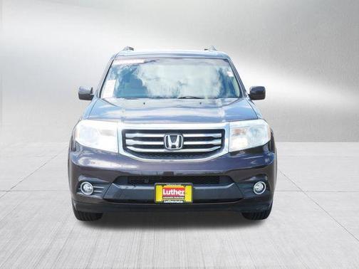 Gray 2012 Honda Pilot EX