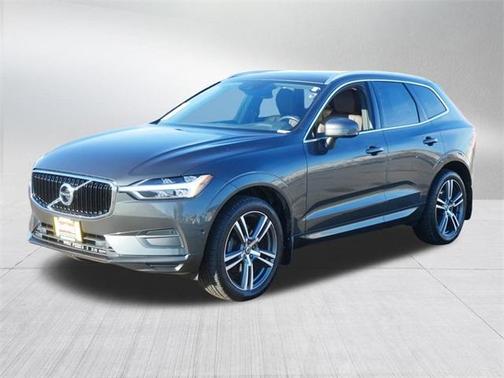 2019 Volvo XC60 T5 Momentum