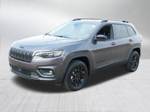2023 Jeep Cherokee Altitude Lux