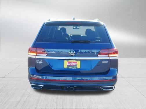 2022 Volkswagen Atlas 3.6L SE w/Technology