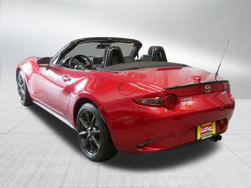 Soul Red 2016 Mazda MX-5 Miata Club