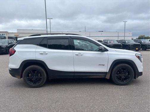 Summit White 2023 GMC Terrain AT4