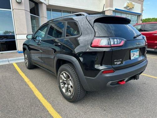 2020 Jeep Cherokee Trailhawk