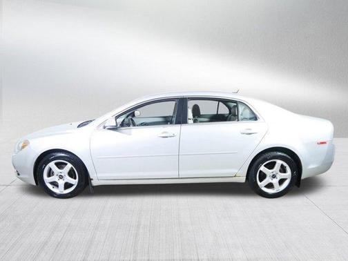 2011 Chevrolet Malibu 2LT