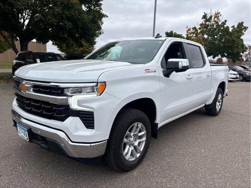 Summit White 2024 Chevrolet Silverado 1500 LT