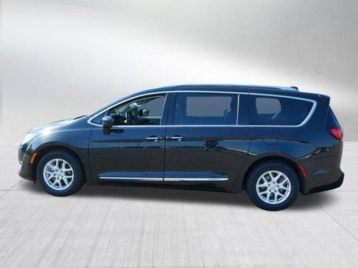 2020 Chrysler Pacifica Touring-L