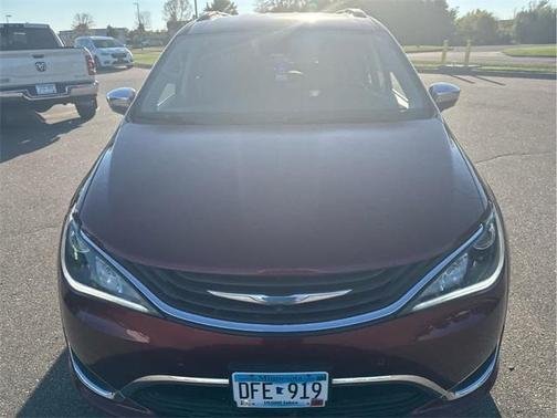 2018 Chrysler Pacifica Hybrid Limited