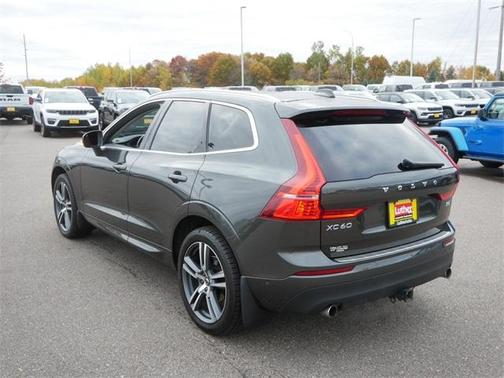 2019 Volvo XC60 T5 Momentum