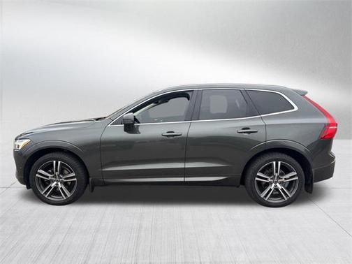 2019 Volvo XC60 T5 Momentum