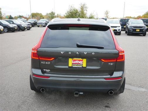 2019 Volvo XC60 T5 Momentum