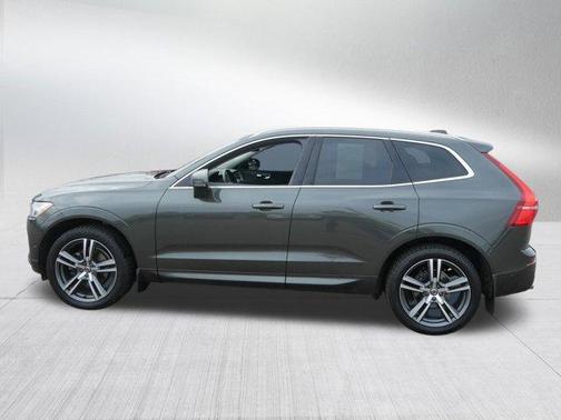 2019 Volvo XC60 T5 Momentum