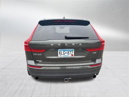 2019 Volvo XC60 T5 Momentum