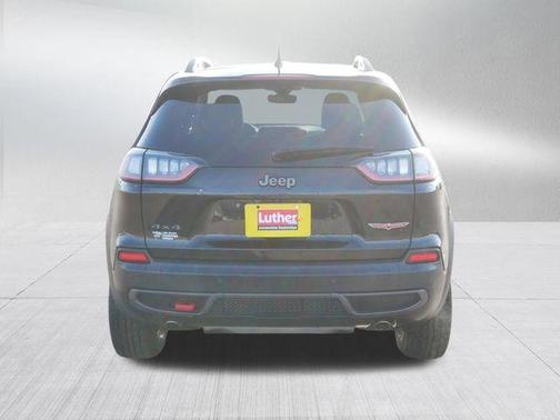 2020 Jeep Cherokee Trailhawk