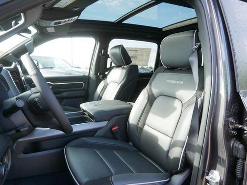 Granite Crystal Clearcoat Metallic 2026 RAM 1500 Laramie