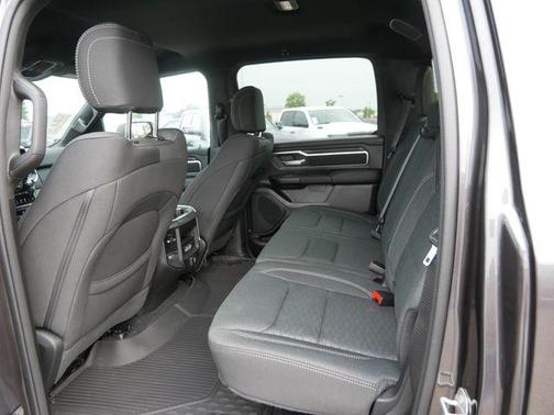 Granite Crystal Clearcoat Metallic 2026 RAM 1500 Big Horn