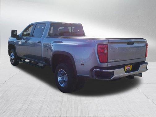 2025 Chevrolet Silverado 3500 LT