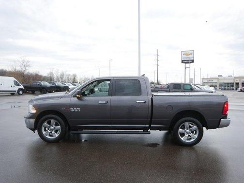 Granite Crystal Clearcoat Metallic 2018 RAM 1500 Big Horn