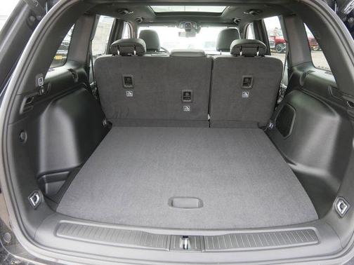Diamond Black 2026 Jeep Grand Cherokee Limited