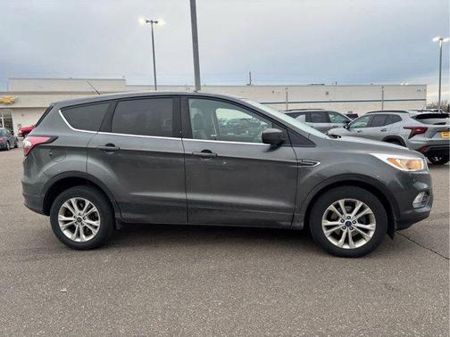Magnetic Metallic 2017 Ford Escape SE