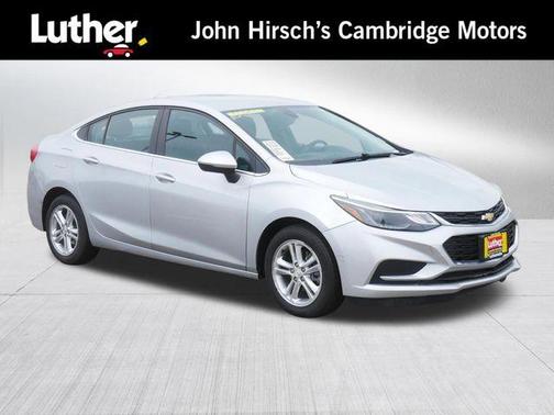 Silver Ice Metallic 2017 Chevrolet Cruze LT