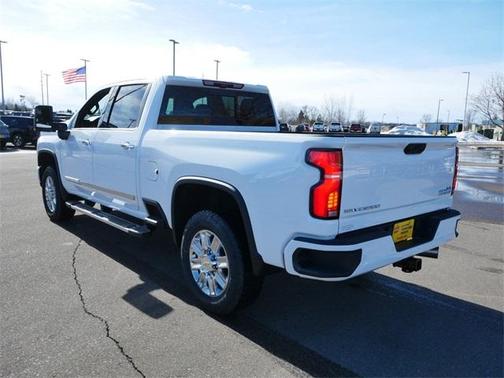 2025 Chevrolet Silverado 3500 High Country