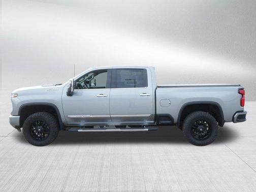 2025 Chevrolet Silverado 3500 High Country